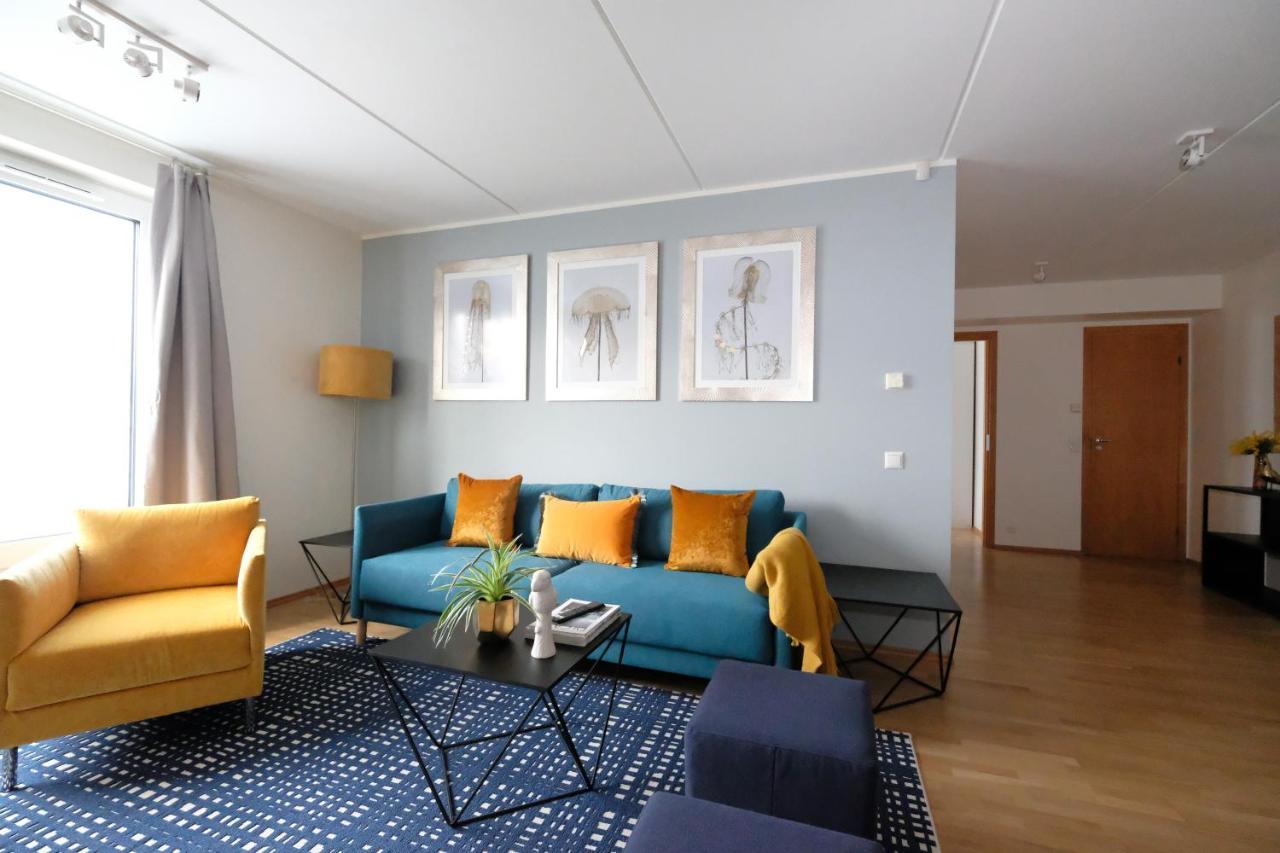 Tallinn City Apartments Roosikrantsi Экстерьер фото
