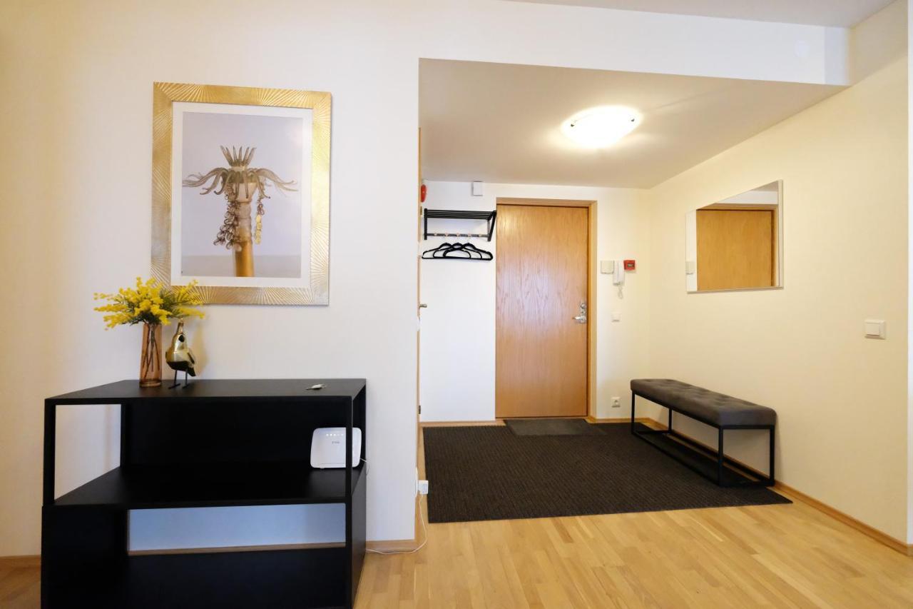 Tallinn City Apartments Roosikrantsi Экстерьер фото