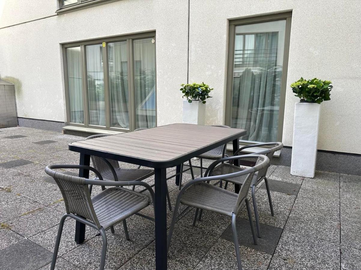 Tallinn City Apartments Roosikrantsi Экстерьер фото