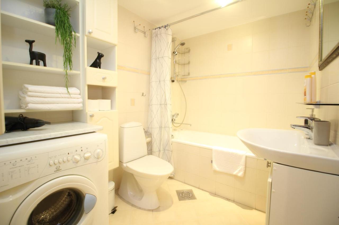 Tallinn City Apartments Roosikrantsi Экстерьер фото