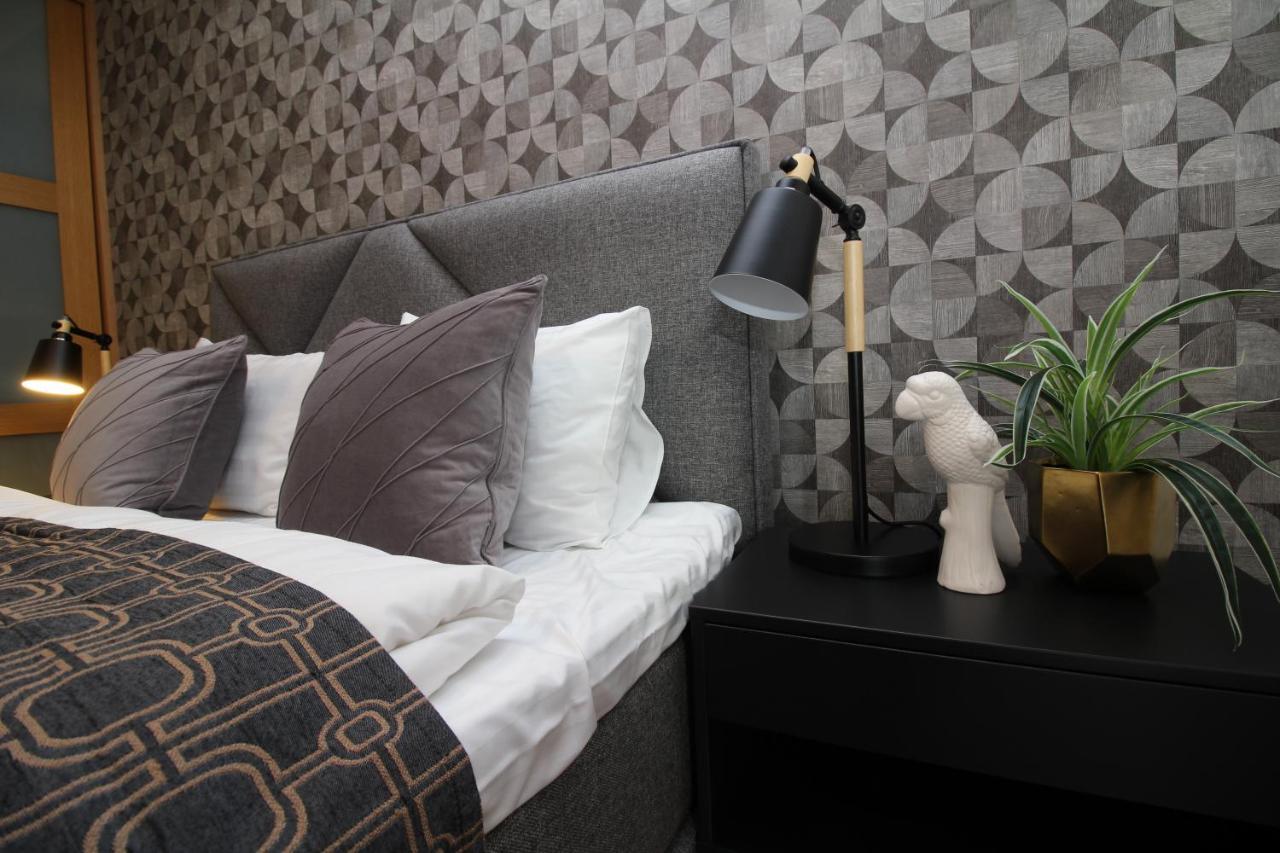 Tallinn City Apartments Roosikrantsi Экстерьер фото